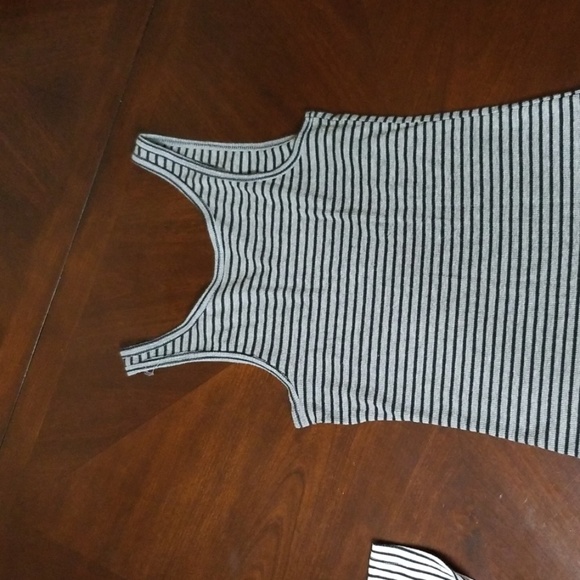 Shirt - Picture 3 of 4